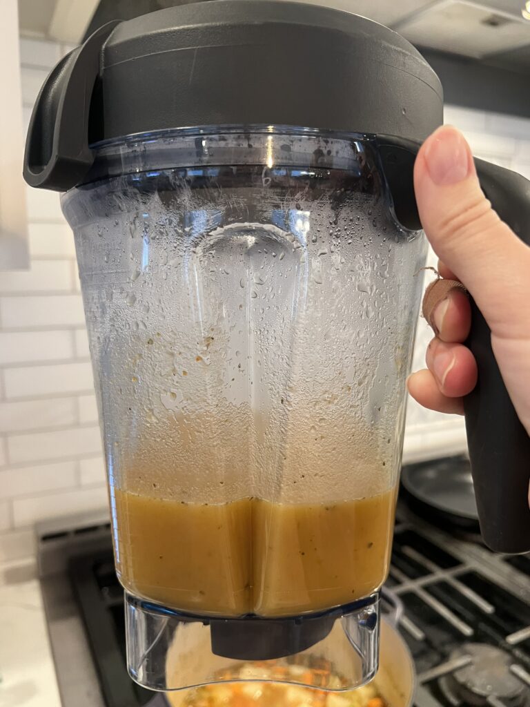 Potato and vegetable soup for picky eaters [vegan, nut free]