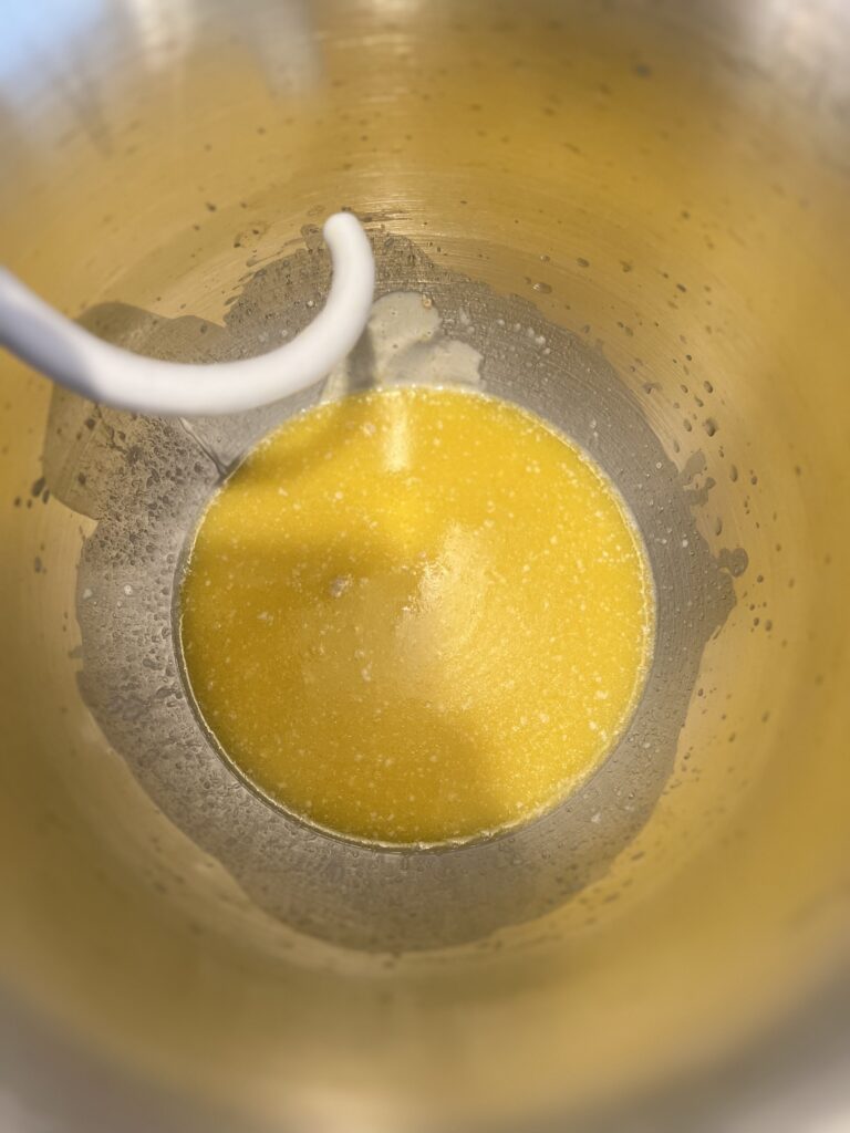 The best pull apart sourdough discard dinner rolls [egg free]