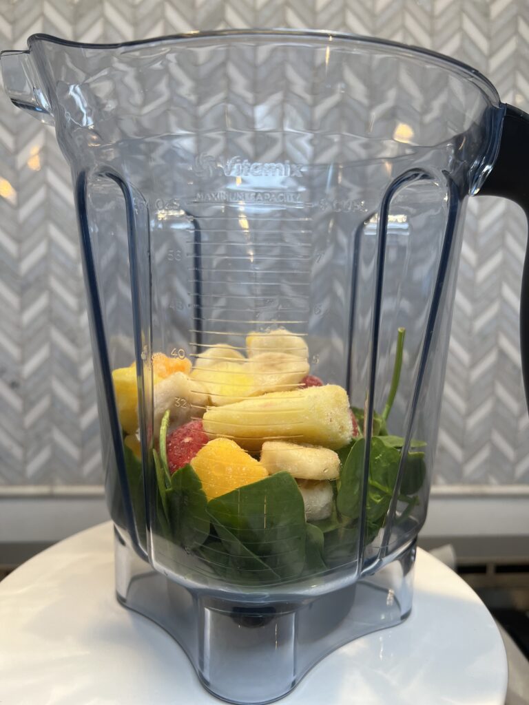 Vegan Green Tropical Smoothie With Chia Seeds [nut Free]