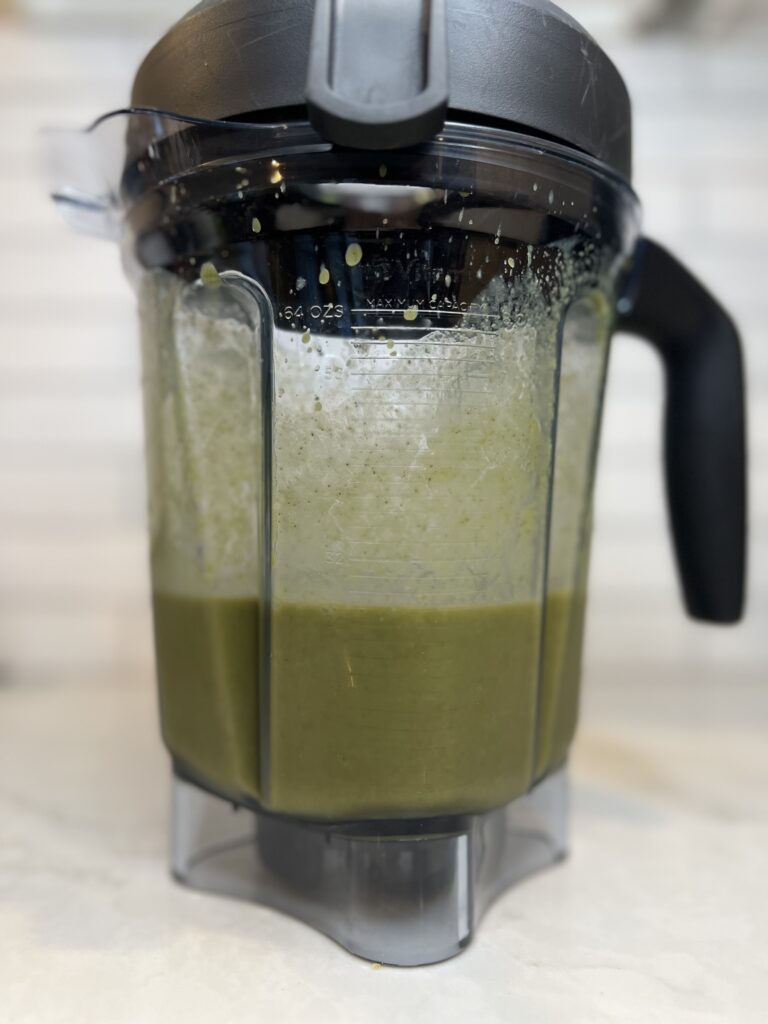 Vegan Green Tropical Smoothie With Chia Seeds [nut Free]